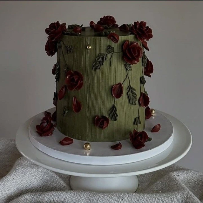 green cake green cake stands out with its vibrant colour bakinglove.